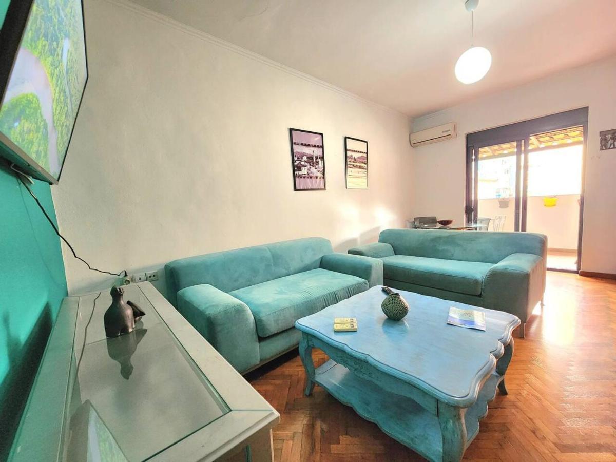Turqoise Flat In City Center With 24H Self Check In Tirana Esterno foto